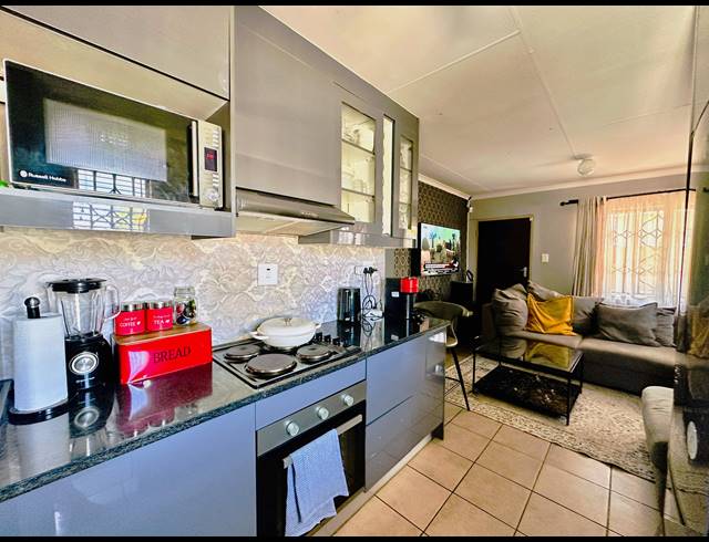3 BEDROOM HOUSE FOR SALE IN SKY CITY